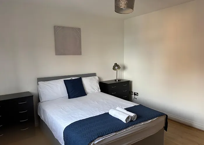 The Ovo Hydro Penthouse With Free Parking